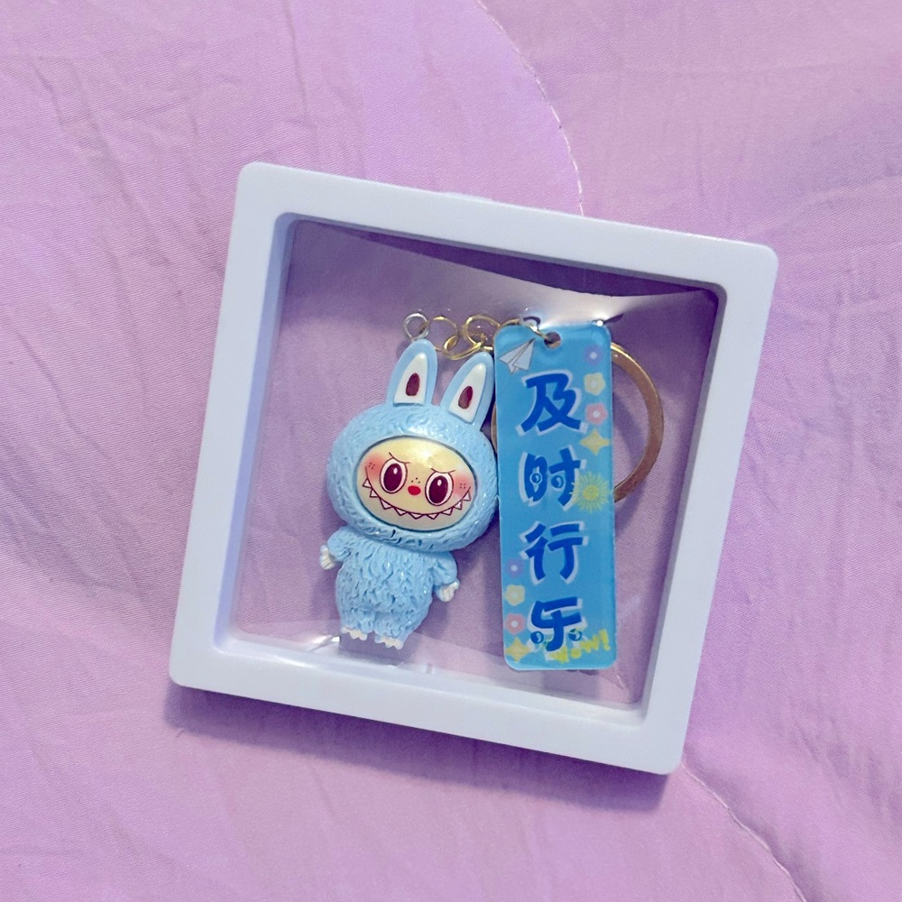 Labubu Keychain - Picture 3 of 6
